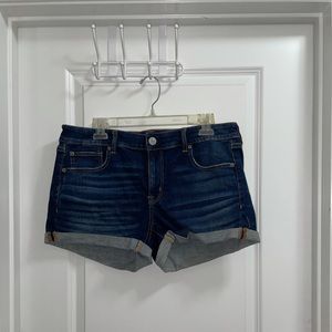 AEO Shortie Denim Short